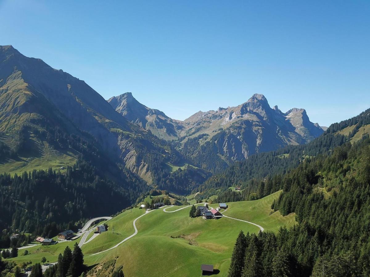 Apartment In Schroecken Near Ski Area Luaran gambar